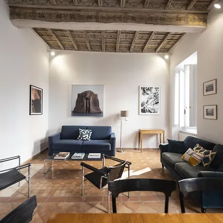Artsy And Elegant Near Pantheon